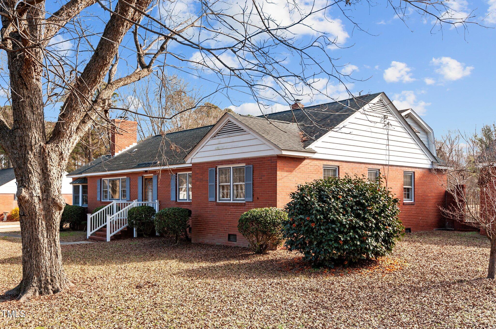 809 Jeffreys Road Rocky Mount, NC 27804 - Photo 2 of 54 2-web-or-mls-_DSC1407