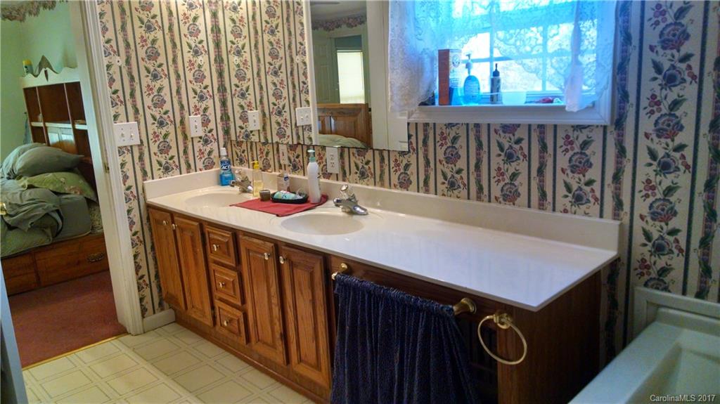 229 Cash Road Rutherfordton, NC 28139 - Photo 10 of 23