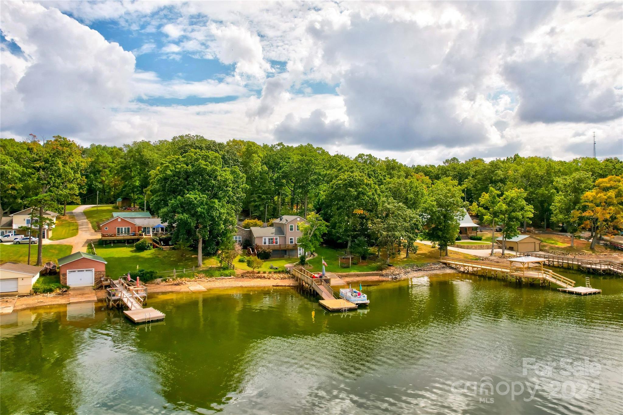 710 Catfish Road Richfield, NC 28137 - Photo 8 of 48 Gallery Image 8
