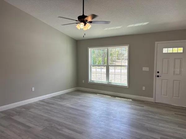 $239,900 | 11109 North Trigger Terrace, Dunnellon, FL 34433