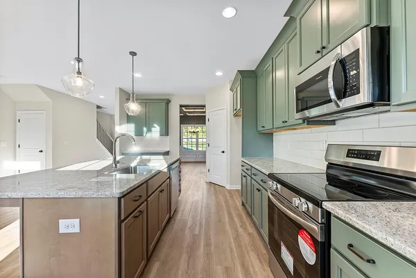 $439,900 | 575 Mountain View Drive, Hamilton, GA 31811