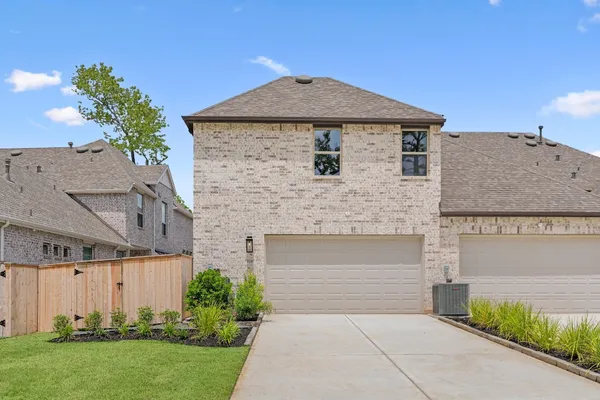 $429,990 | 328 Fields Lane, Montgomery, TX 77316