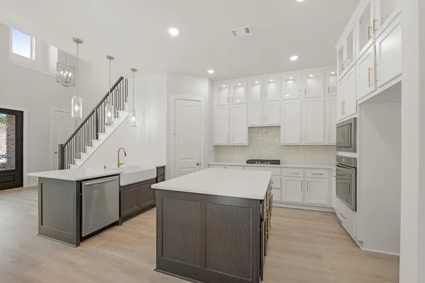 $429,990 | 328 Fields Lane, Montgomery, TX 77316