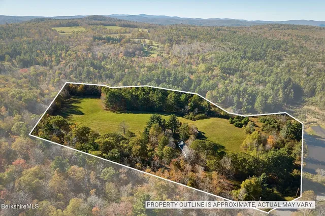 a view of ocean view