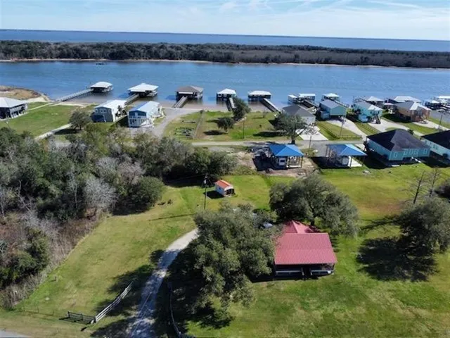 $59,000 | 168 Cooper Ann Lane, Hackberry, LA 70645