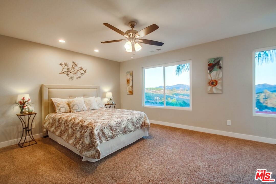 29447 Wilkes Road Valley Center, CA 92082 - Photo 13 of 25 Gallery Image 13