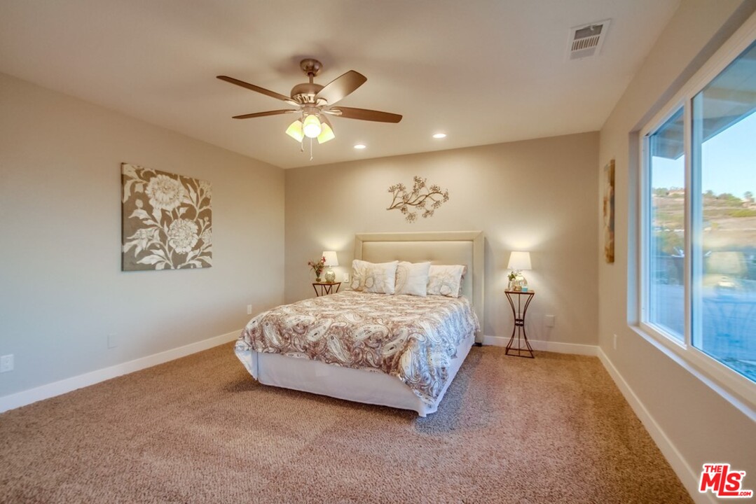 29447 Wilkes Road Valley Center, CA 92082 - Photo 14 of 25 Gallery Image 14