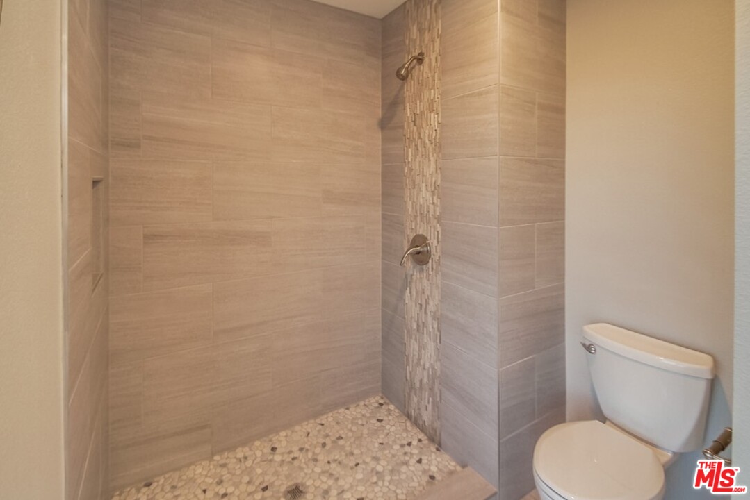 29447 Wilkes Road Valley Center, CA 92082 - Photo 16 of 25 Gallery Image 16