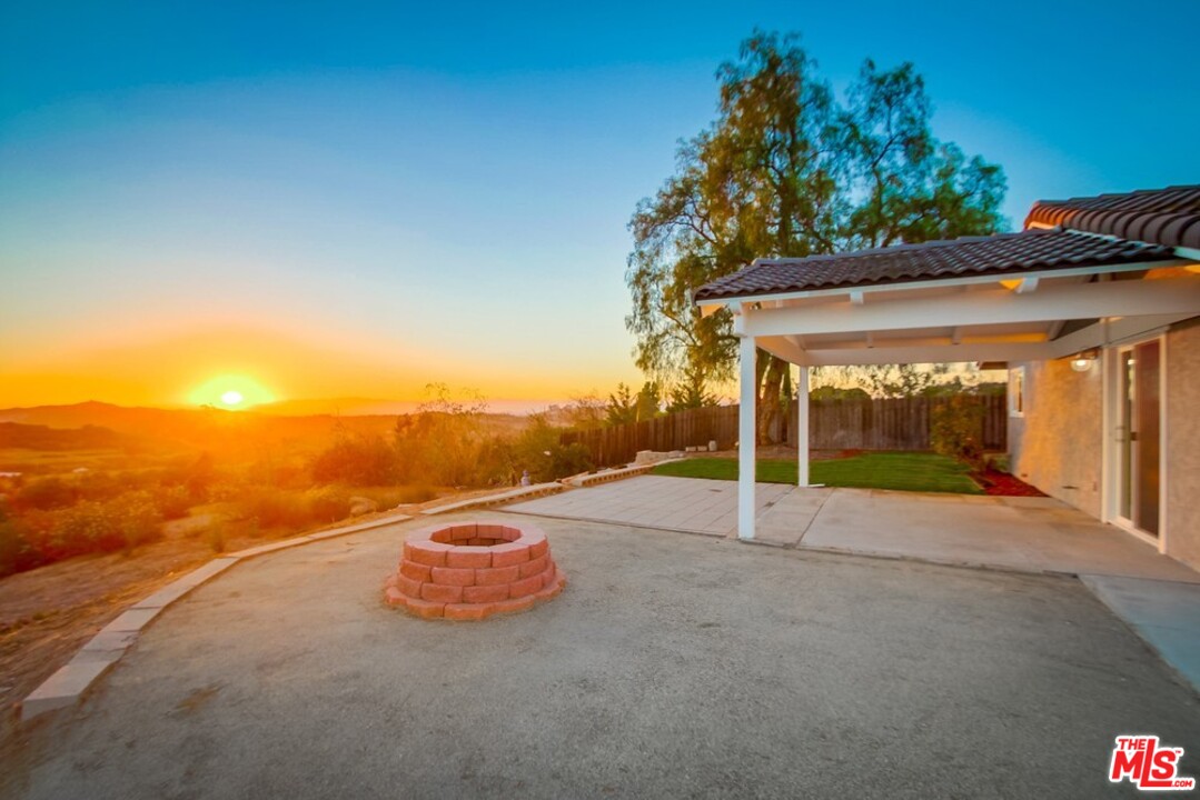 29447 Wilkes Road Valley Center, CA 92082 - Photo 4 of 25 Gallery Image 4