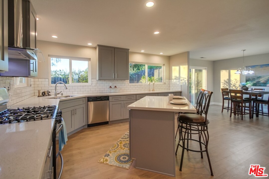 29447 Wilkes Road Valley Center, CA 92082 - Photo 10 of 25 Gallery Image 10