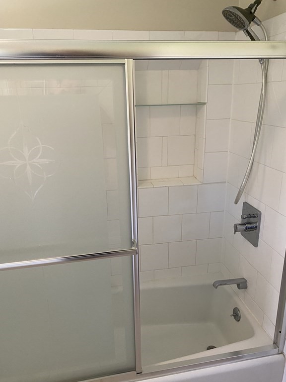 490 Concord Road Sudbury, MA 01776 - Photo 24 of 31 a bathroom with a bathtub