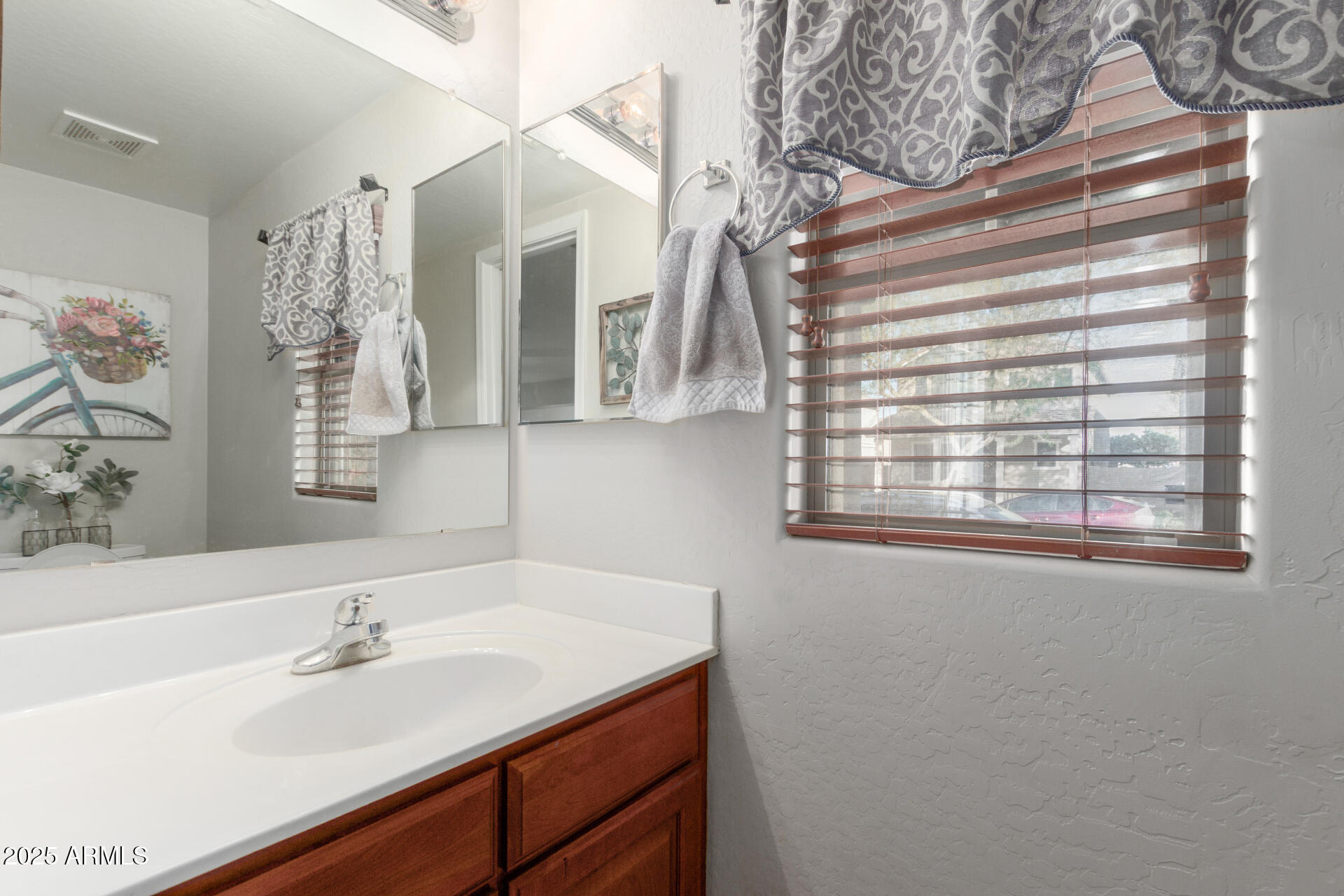 11471 West St John Road Surprise, AZ 85378 - Photo 13 of 28 13 - St John