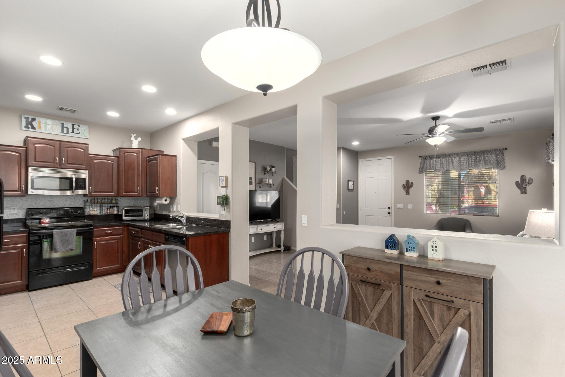 11471 West St John Road Surprise, AZ 85378 - Photo 9 of 28 09 - St John