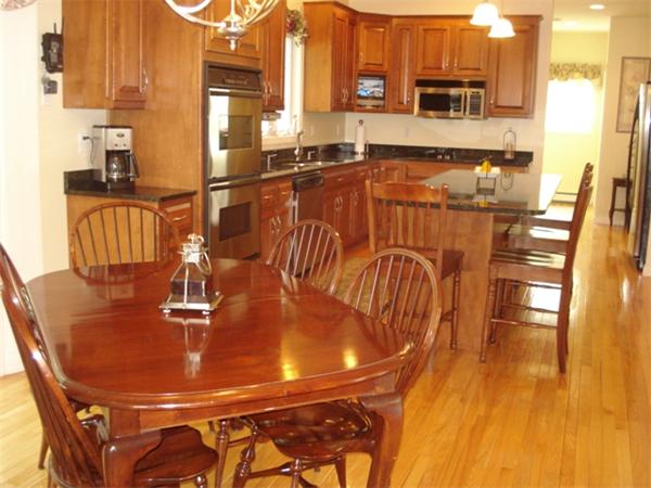 49 Meadowbrook Road Franklin, MA 02038 - Photo 5 of 30 Gallery Image 5