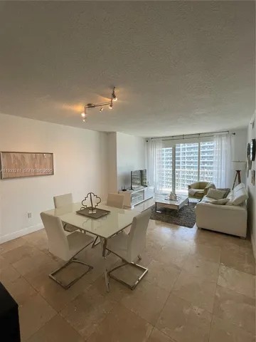 $2,800 | 1750 North Bayshore Drive, Unit 2904, Miami, FL 33132