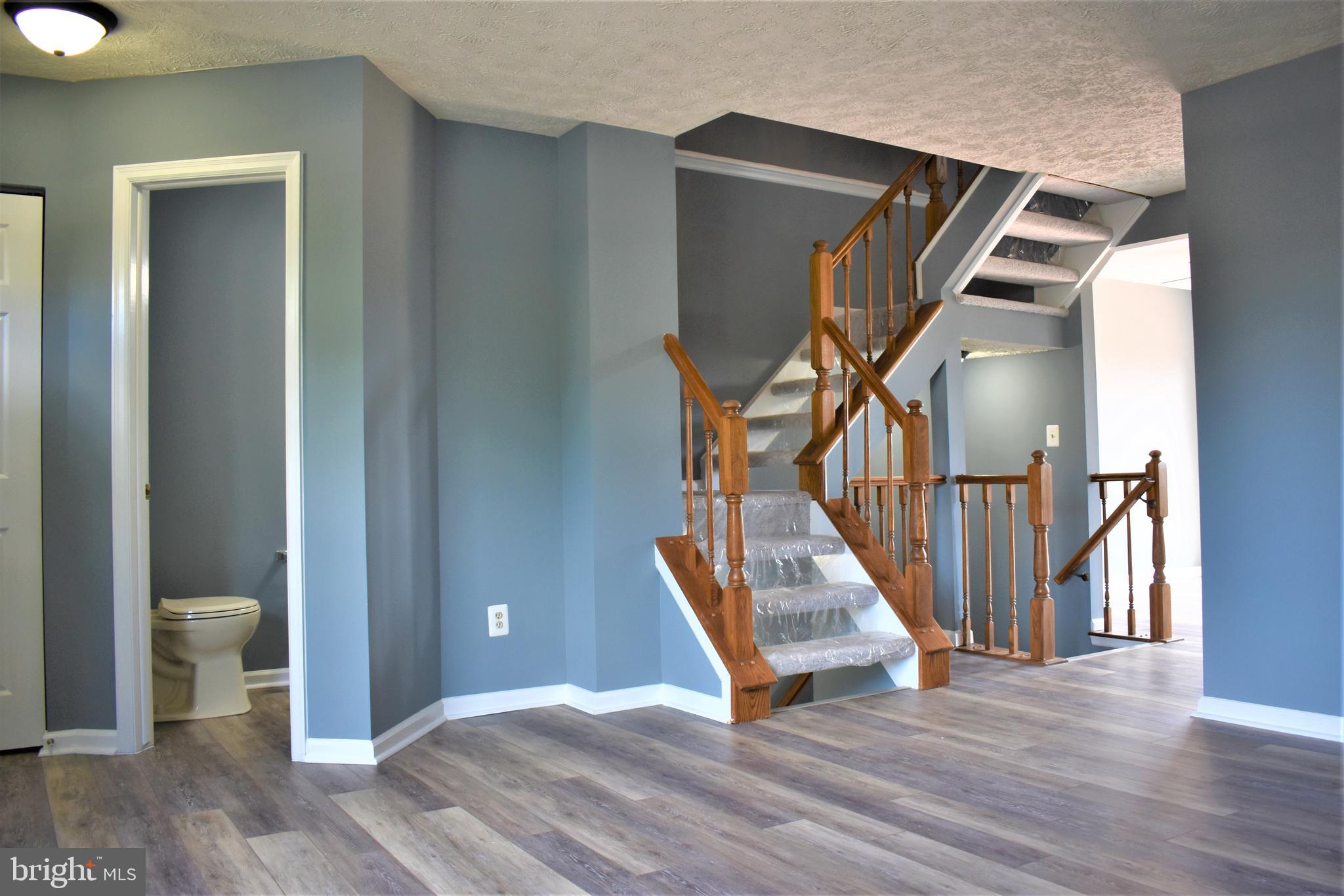 13329 Burkitts Road Fairfax, VA 22033 - Photo 12 of 67