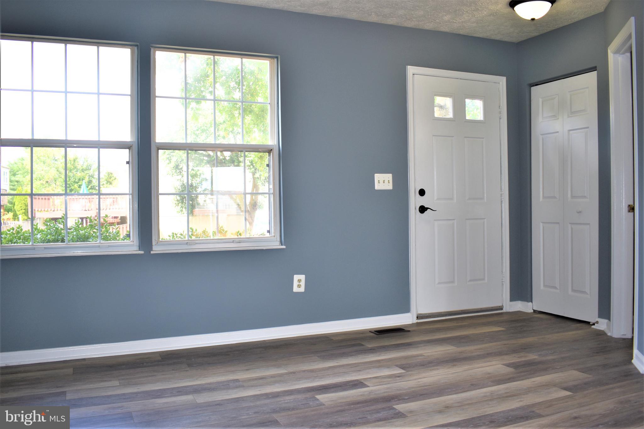 13329 Burkitts Road Fairfax, VA 22033 - Photo 13 of 67