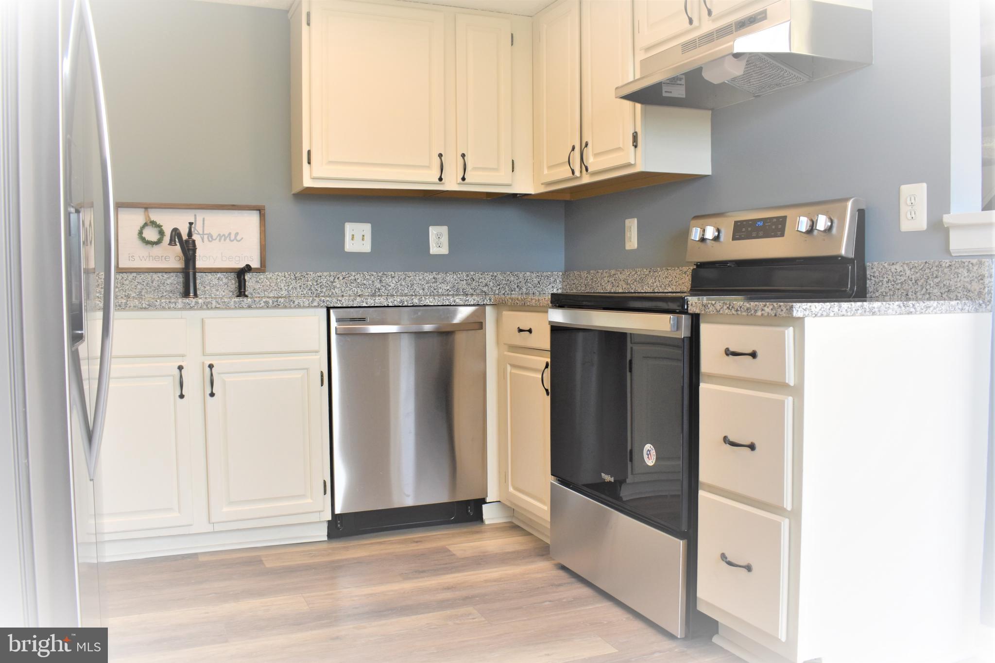 13329 Burkitts Road Fairfax, VA 22033 - Photo 17 of 67