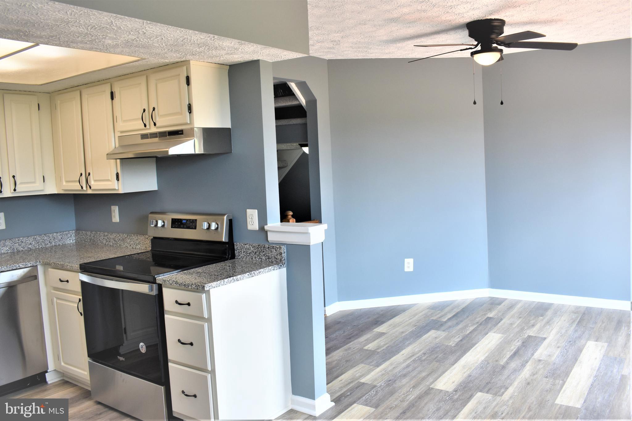 13329 Burkitts Road Fairfax, VA 22033 - Photo 19 of 67
