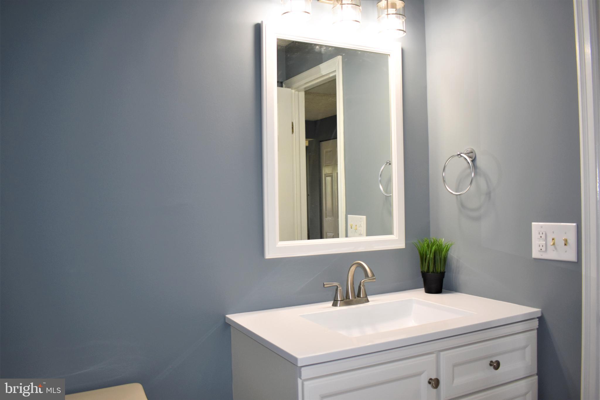 13329 Burkitts Road Fairfax, VA 22033 - Photo 29 of 67