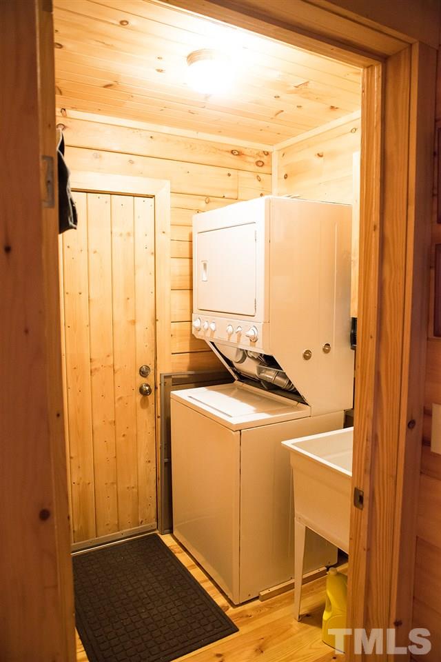 3520 Bowmantown Road Roxboro, NC 27574 - Photo 24 of 24 a utility room with dryer and washer