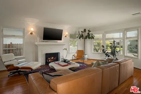 $1,795,000 | 1851 Stearns Drive, Los Angeles, CA 90035