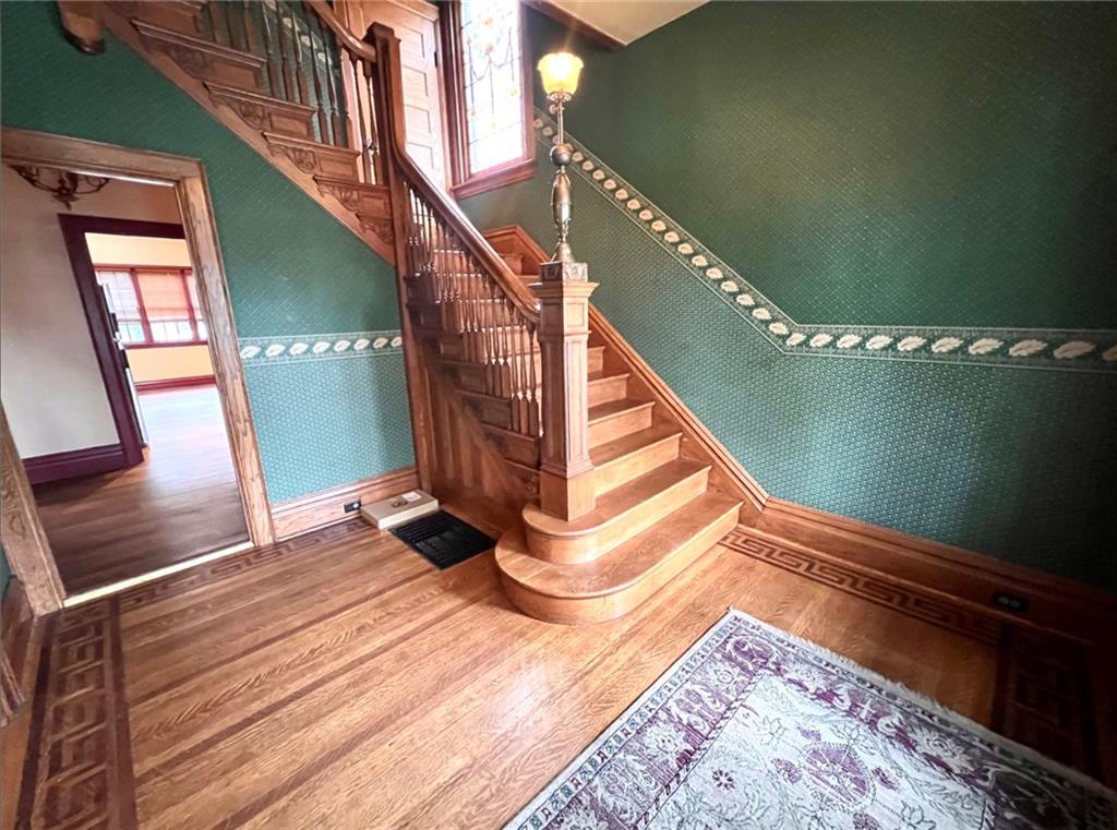 22 Emerson Avenue Pittsburgh, PA 15205 - Photo 4 of 29