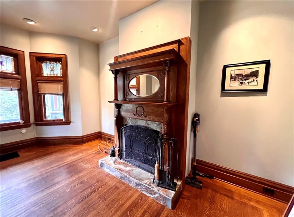 22 Emerson Avenue Pittsburgh, PA 15205 - Photo 7 of 29