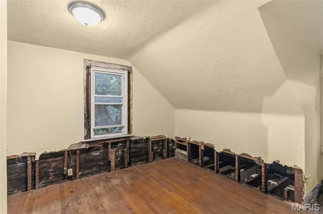 $35,200 | 4119 Oakwood Avenue, Pine Lawn, MO 63121