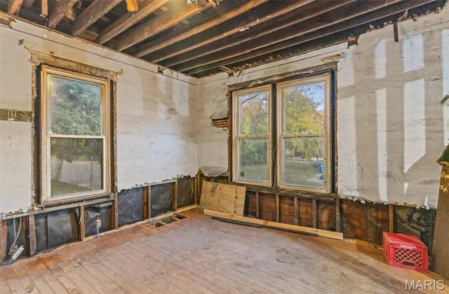 $35,200 | 4119 Oakwood Avenue, Pine Lawn, MO 63121