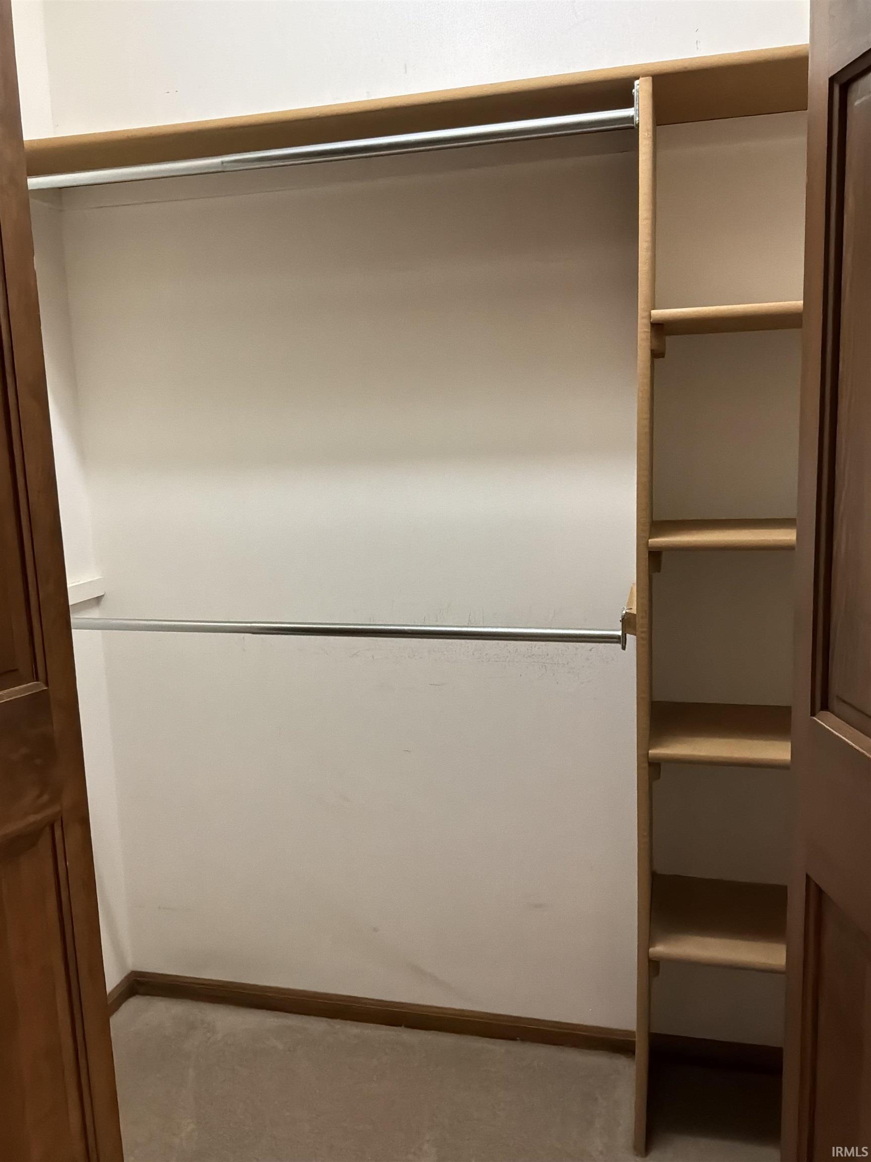 11527 Rio Vista Avenue Leo, IN 46765 - Photo 12 of 32