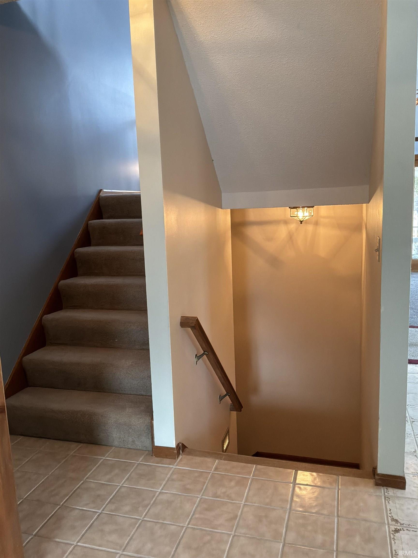 11527 Rio Vista Avenue Leo, IN 46765 - Photo 14 of 32