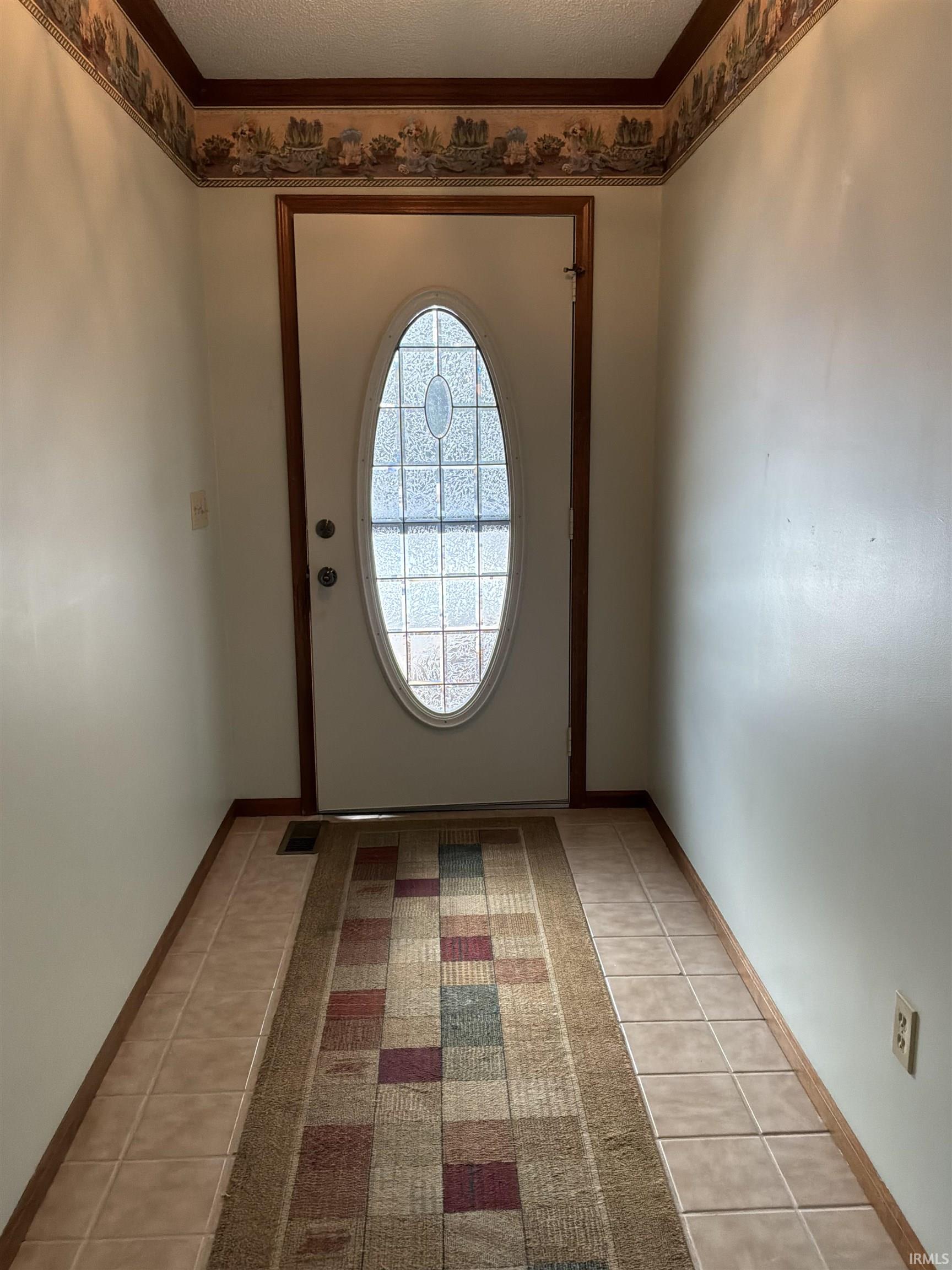 11527 Rio Vista Avenue Leo, IN 46765 - Photo 2 of 32