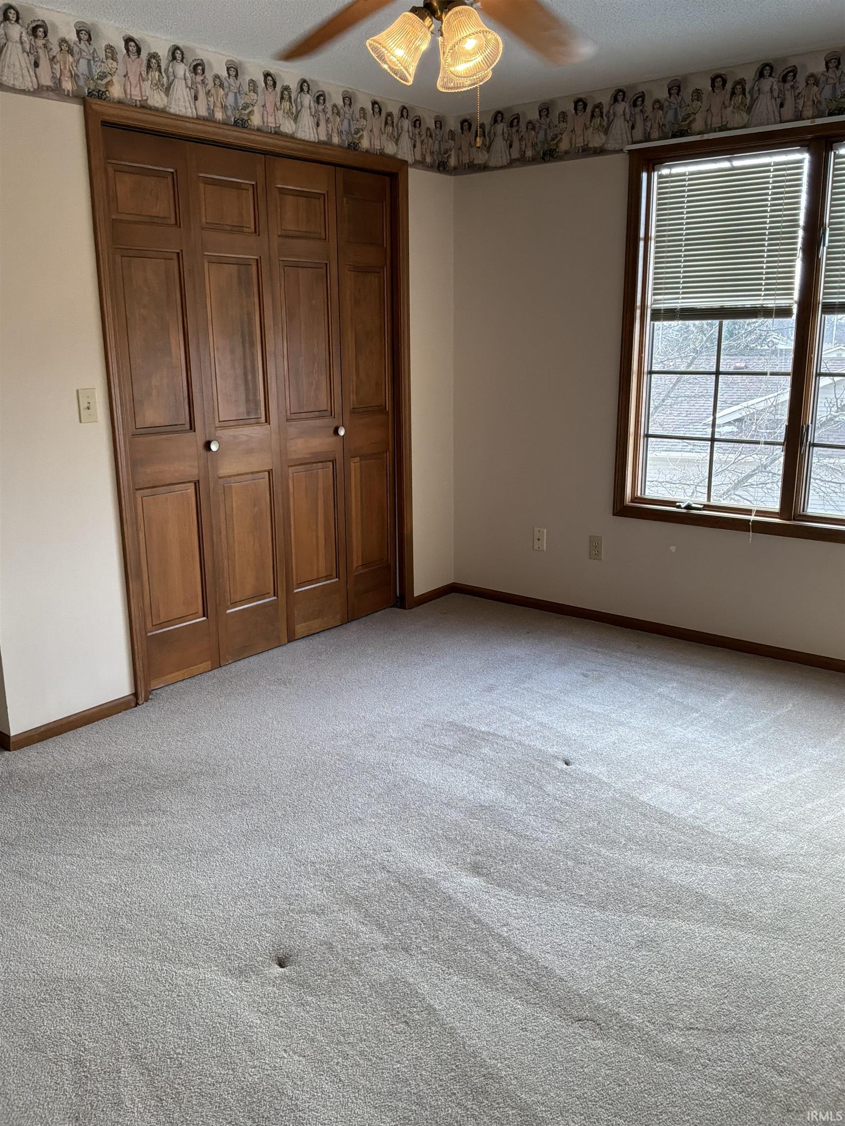 11527 Rio Vista Avenue Leo, IN 46765 - Photo 2 of 32