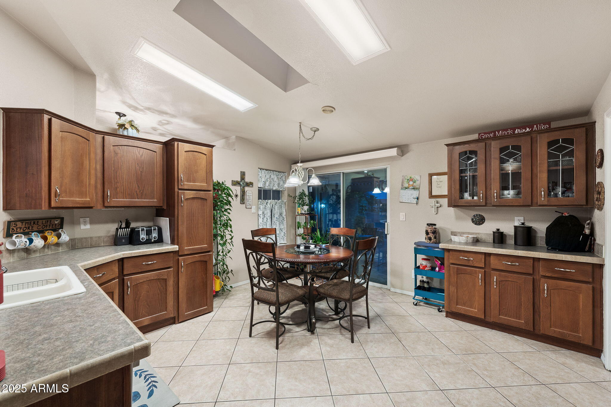 3301 South Goldfield Road, Unit 3005 Apache Junction, AZ 85119 - Photo 10 of 26 017__3301 S Goldfield Rd #3005