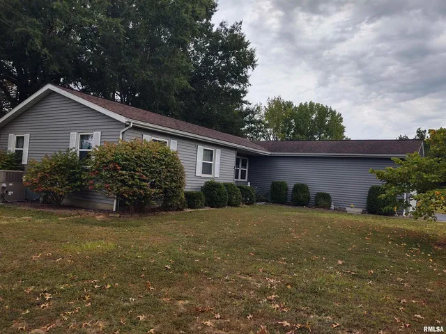 $158,000 | 110 Stork Street, Anna, IL 62906