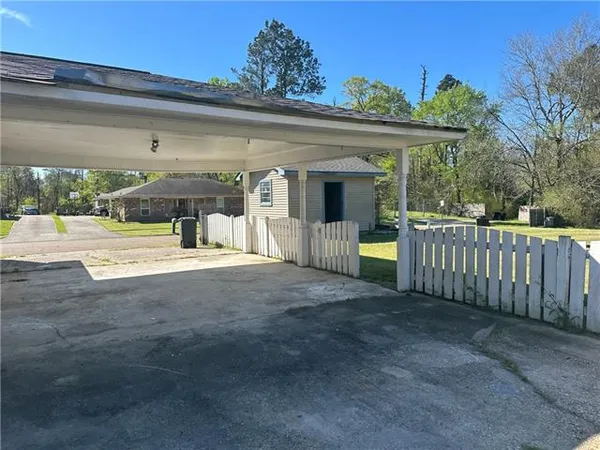 $129,000 | 5111 Parkin Avenue, Greenwell Springs, LA 70739