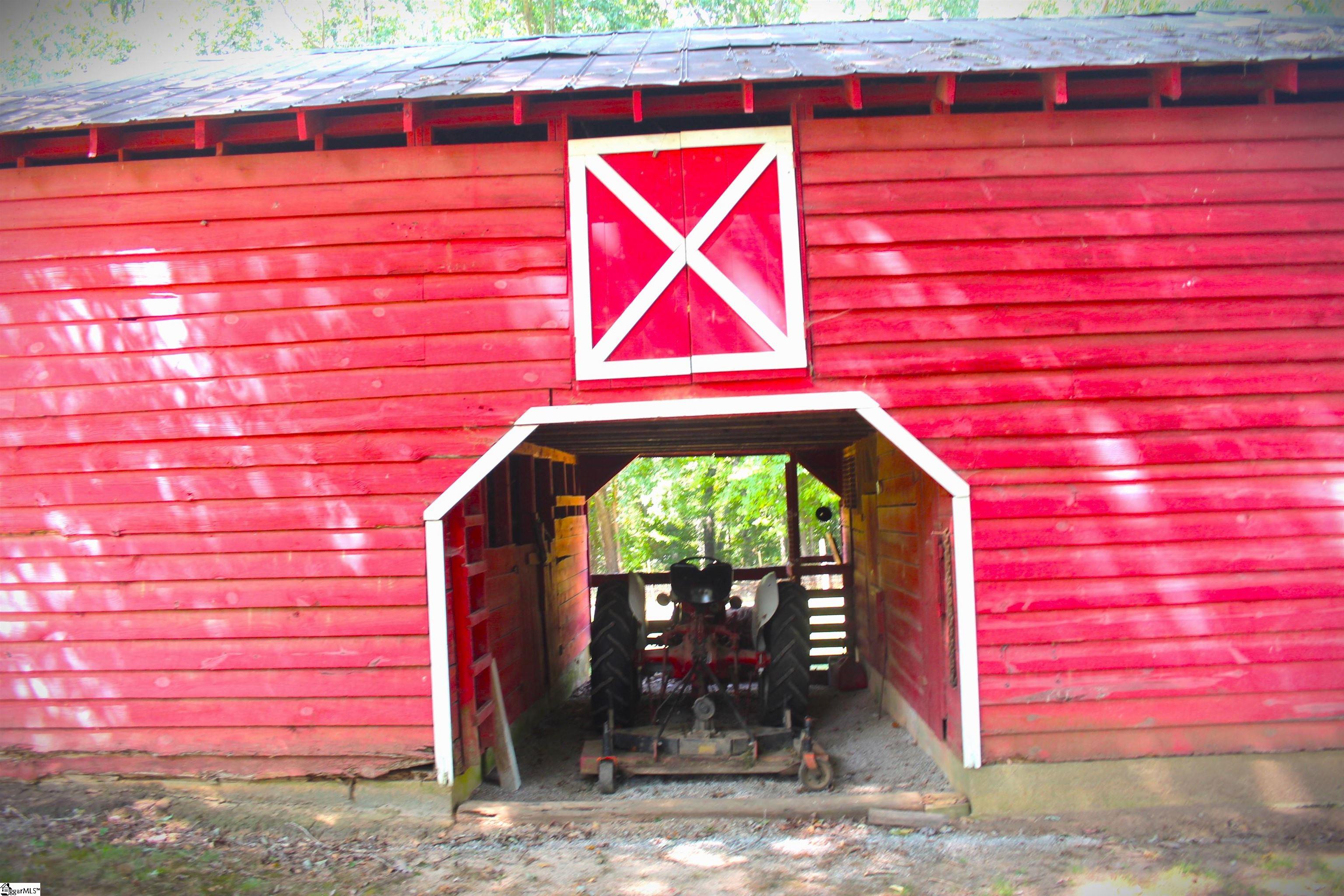 121 Oaklawn Road Pelzer, SC 29669 - Photo 27 of 36