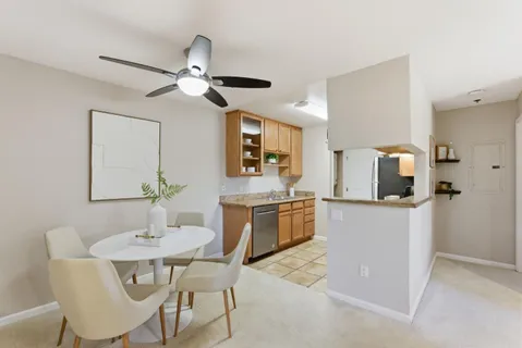 $800,000 | 880 East Fremont Avenue, Unit 624, Sunnyvale, CA 94087