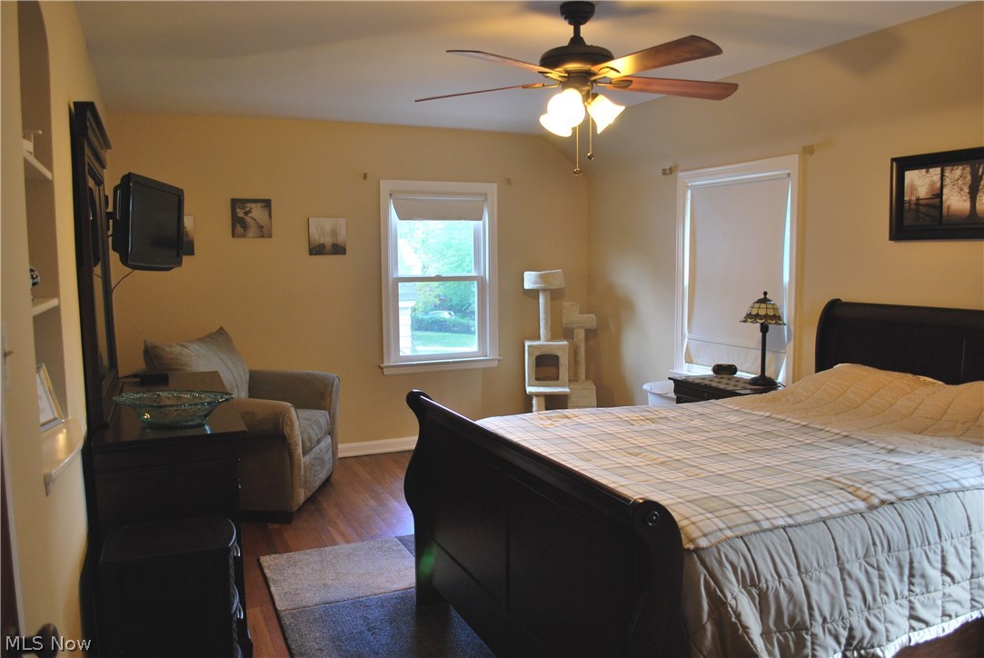 1380 Winston Road Cleveland, OH 44121 - Photo 15 of 33 Gallery Image 15