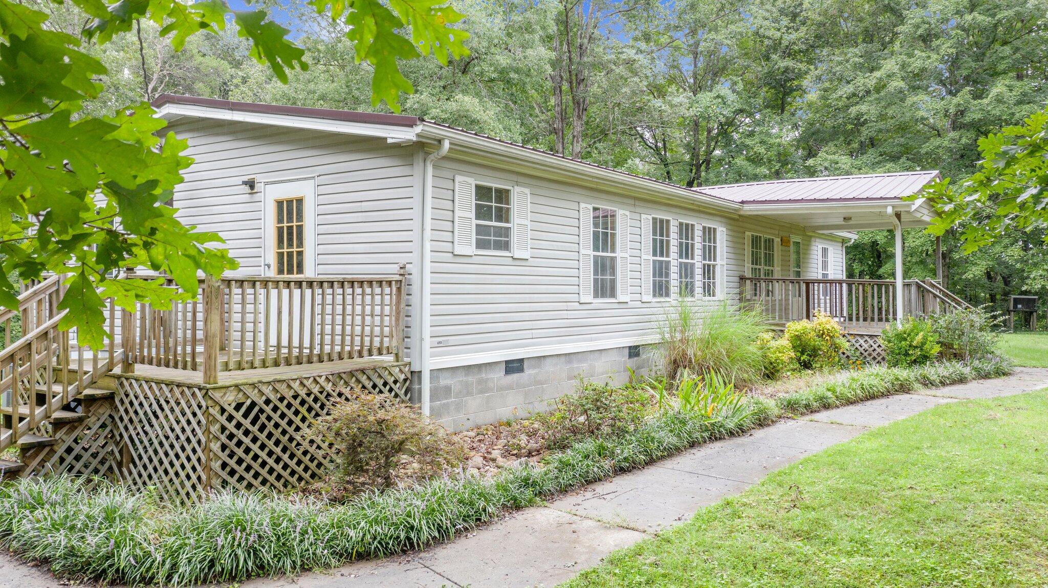 1033 Chestuee Road Delano, TN 37325 - Photo 4 of 38 12-web-or-mls-DJI_0758