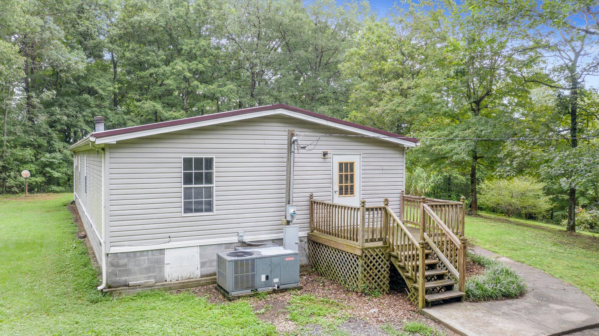 1033 Chestuee Road Delano, TN 37325 - Photo 6 of 38 11-web-or-mls-DJI_0757