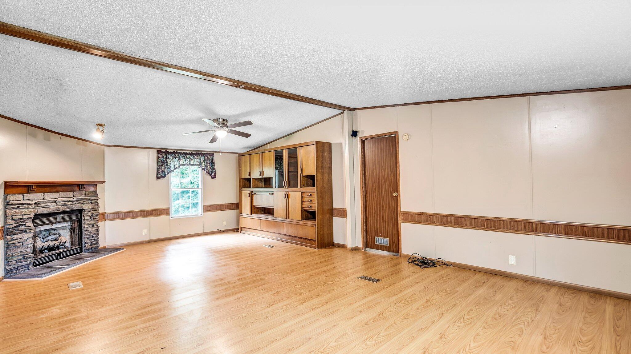 1033 Chestuee Road Delano, TN 37325 - Photo 9 of 38 33-web-or-mls-DSC09011