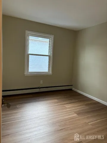 $2,400 | 260 Washington Avenue, Carteret, NJ 07008