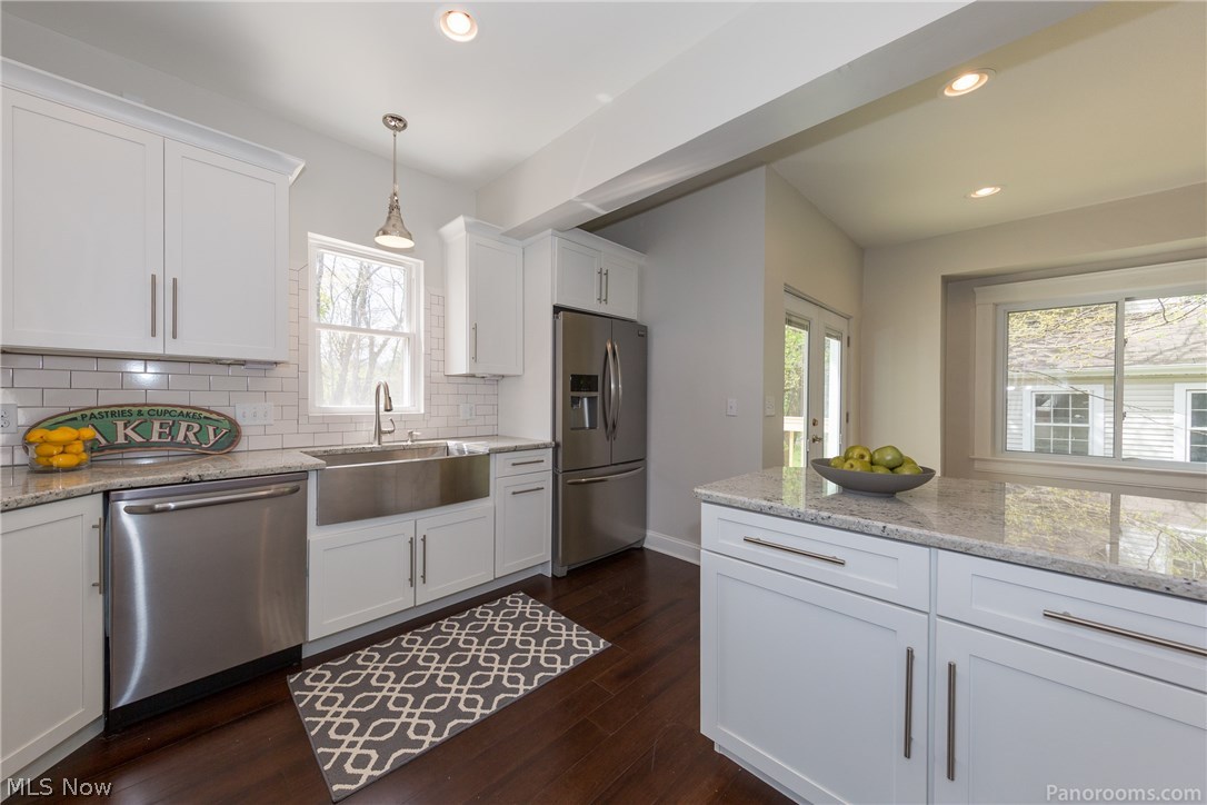 2638 Queenston Road Cleveland Heights, OH 44118 - Photo 12 of 35