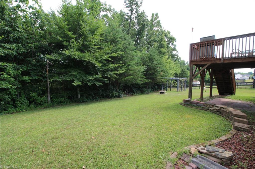 6906 Channel Forest Road Belews Creek, NC 27009 - Photo 20 of 21 Gallery Image 20