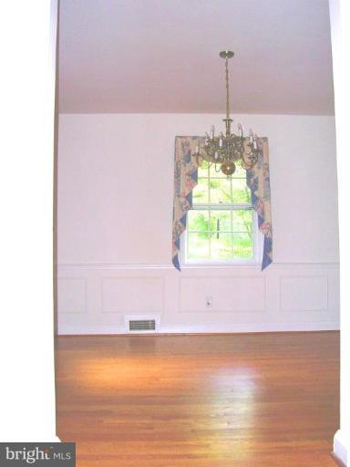 212 North Tyrone Road Baltimore, MD 21212 - Photo 18 of 24 Dining Area