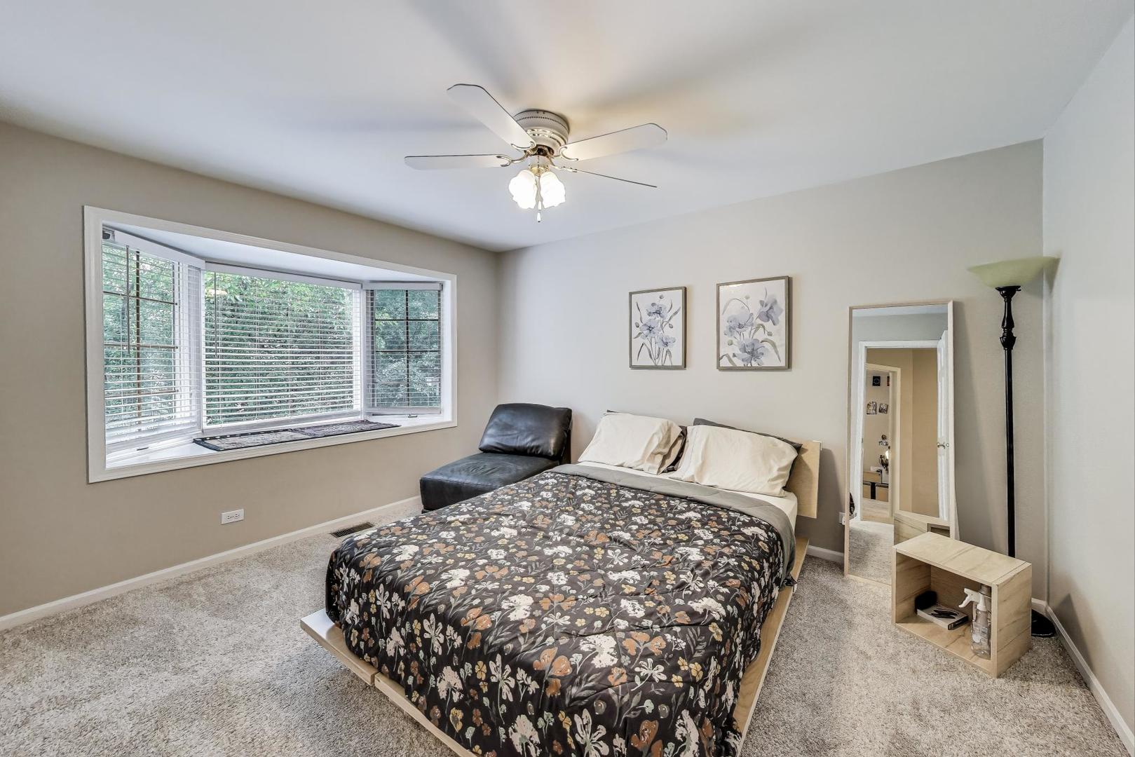 1604 Park Ridge Point Park Ridge, IL 60068 - Photo 19 of 33