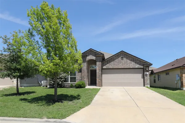 $230,000 | 108 Igneous Lane, Jarrell, TX 76537