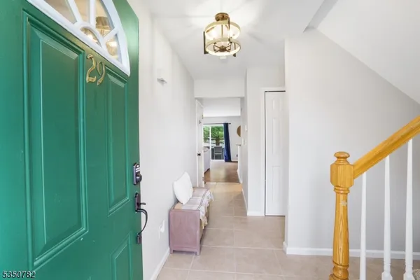 $3,000 | 29 Winding Way, Hamburg, NJ 07419